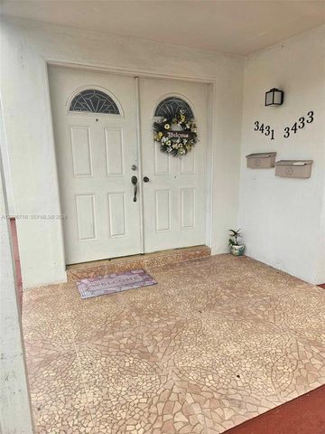 3431 SW 4th St 1, Miami, FL 33135