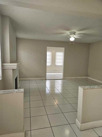 3431 SW 4th St 1, Miami, FL 33135