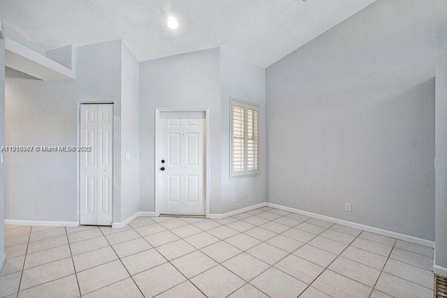 2437 S Coral Trace Cir 2437, Delray Beach, FL 33445