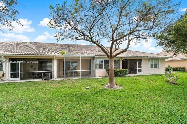 2437 S Coral Trace Cir 2437, Delray Beach, FL 33445