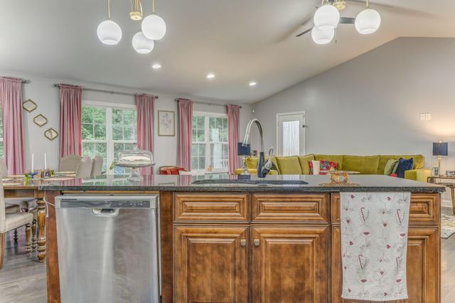 1505 Anthony Avenue, Dalton, GA 30720