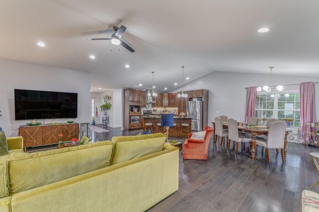 1505 Anthony Avenue, Dalton, GA 30720