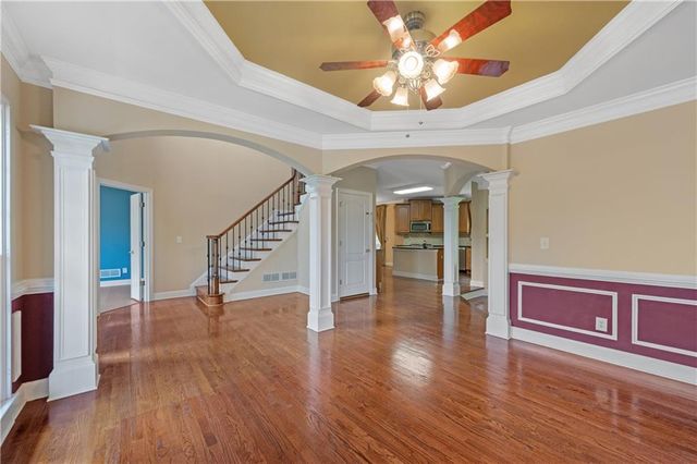 562 Vinings Springs Drive SE, Mableton, GA 30126