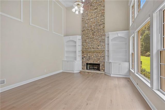 562 Vinings Springs Drive SE, Mableton, GA 30126