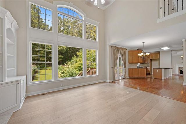 562 Vinings Springs Drive SE, Mableton, GA 30126