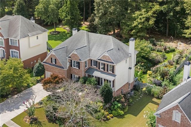 562 Vinings Springs Drive SE, Mableton, GA 30126