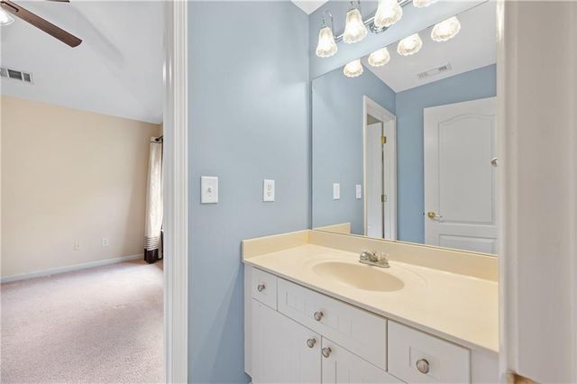 562 Vinings Springs Drive SE, Mableton, GA 30126