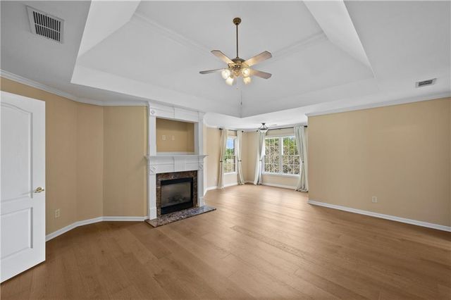 562 Vinings Springs Drive SE, Mableton, GA 30126