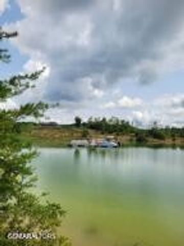 18 Bay View Point, Sevierville, TN 37876