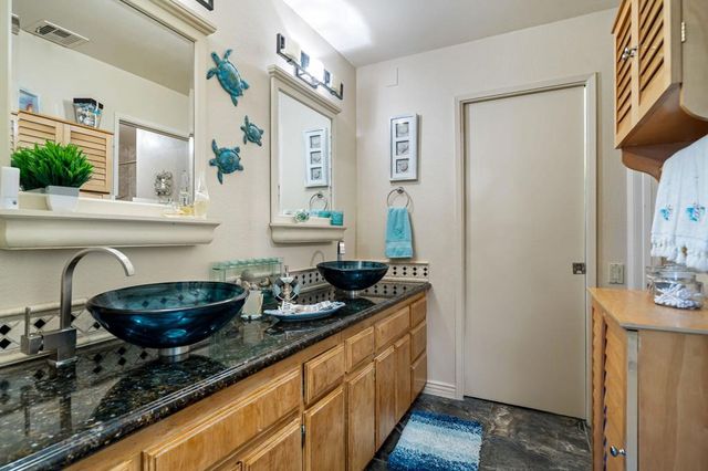40464 Periwinkle Court, Palm Desert, CA 92260