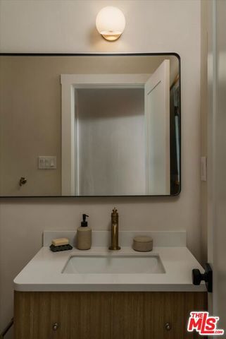 1130 El Paso Drive, Los Angeles, CA 90065