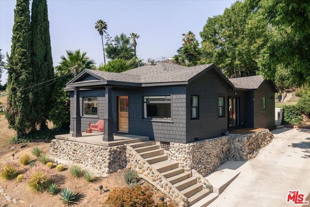 1130 El Paso Drive, Los Angeles, CA 90065