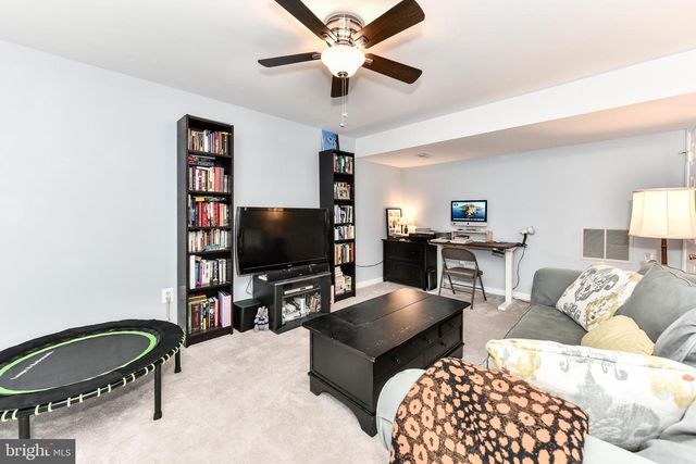 1412 KINGSVALE CIR, Herndon, VA 20170