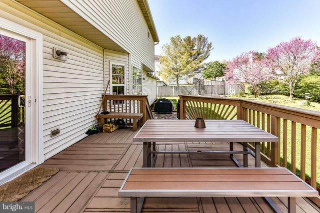 1412 KINGSVALE CIR, Herndon, VA 20170
