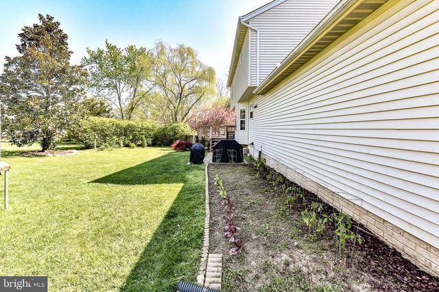 1412 KINGSVALE CIR, Herndon, VA 20170