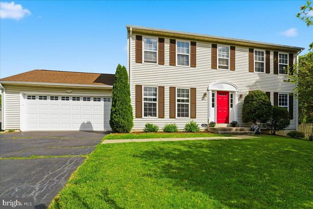 1412 KINGSVALE CIR, Herndon, VA 20170