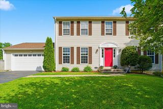 1412 KINGSVALE CIR, Herndon, VA 20170