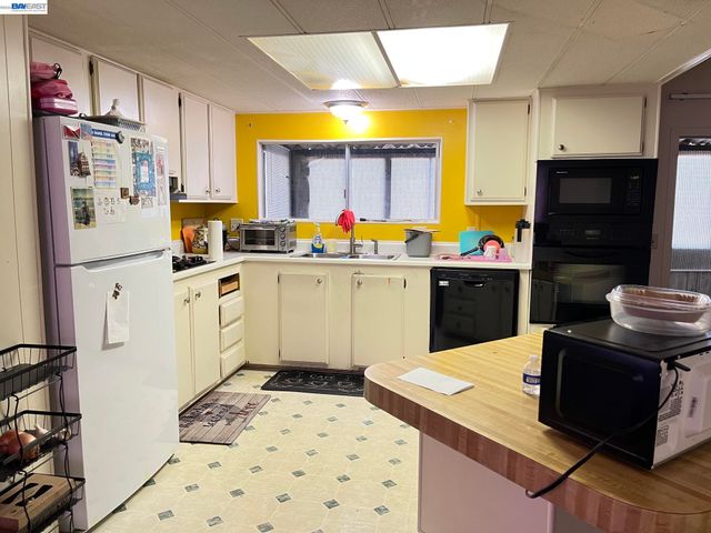 1345 Chelsea Way, Hayward, CA 94544