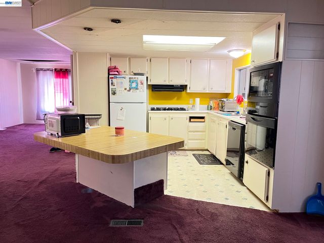 1345 Chelsea Way, Hayward, CA 94544