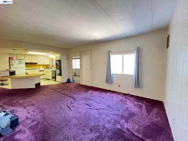 1345 Chelsea Way, Hayward, CA 94544