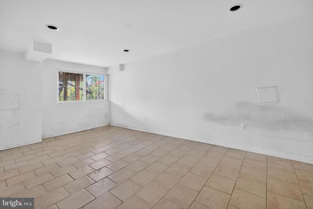 16820 MALABAR ST, Rockville, MD 20855