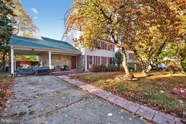 16820 MALABAR ST, Rockville, MD 20855