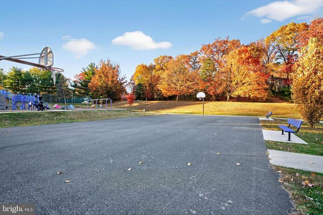 16820 MALABAR ST, Rockville, MD 20855