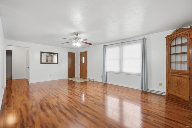 2727 Princeton Avenue, Fort Wayne, IN 46808