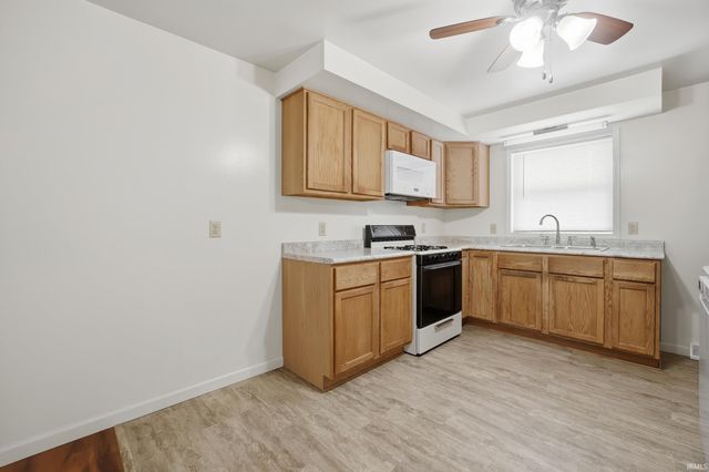 2727 Princeton Avenue, Fort Wayne, IN 46808