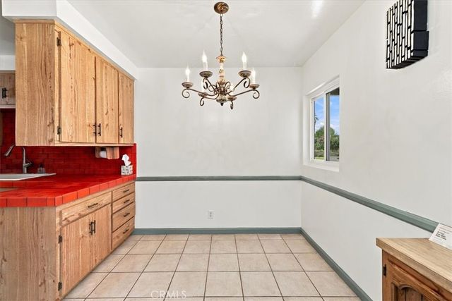 7227 Whitaker Avenue, Lake Balboa, CA 91406