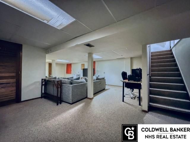 6702 S 83rd Avenue, Ralston, NE 68127