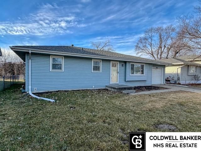 6702 S 83rd Avenue, Ralston, NE 68127