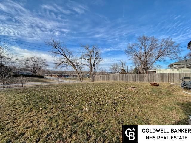 6702 S 83rd Avenue, Ralston, NE 68127