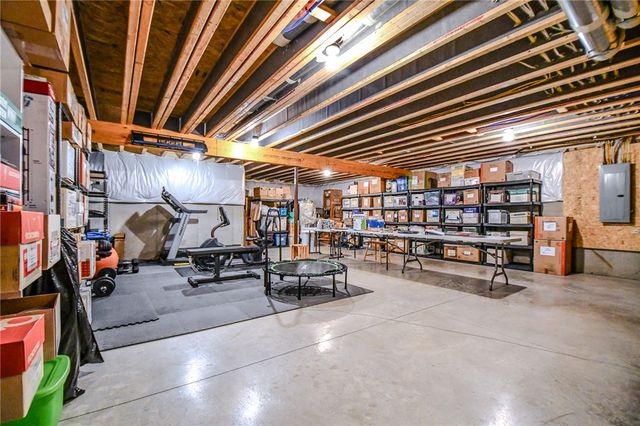 2313 Larkspur Drive, Troy, OH 45373