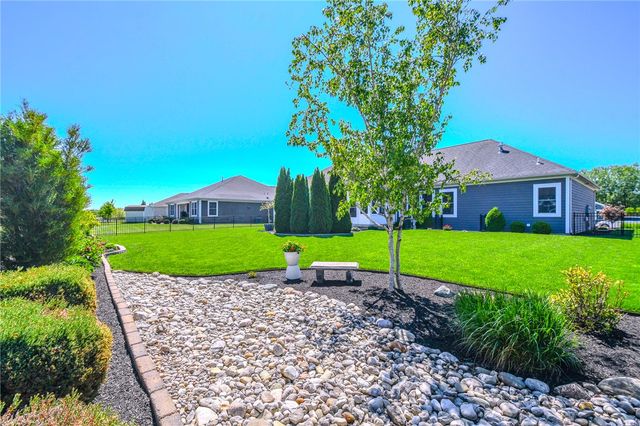 2313 Larkspur Drive, Troy, OH 45373