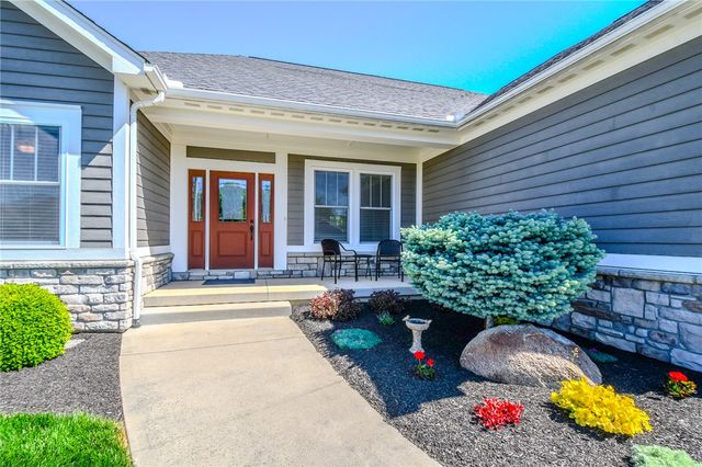 2313 Larkspur Drive, Troy, OH 45373