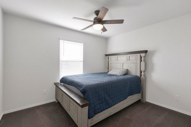 1333 Winding Hollow Drive, Grand Prairie, TX 75052