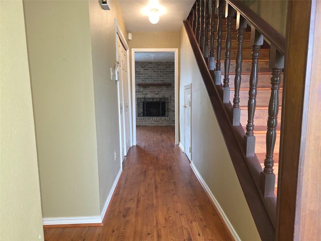6643 Westwick Drive, Houston, TX 77072