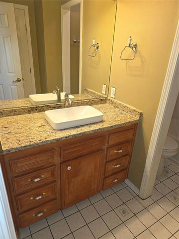 6643 Westwick Drive, Houston, TX 77072