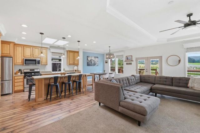 68 Mountain View Road, Corralitos, CA 95076