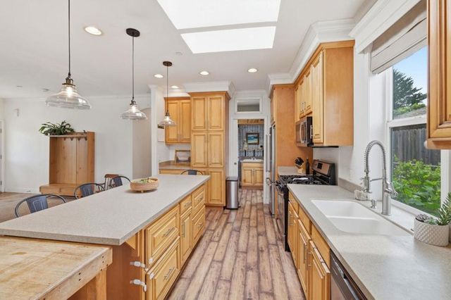 68 Mountain View Road, Corralitos, CA 95076