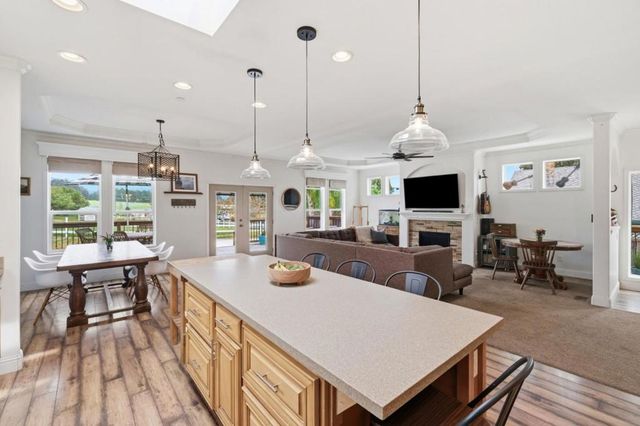 68 Mountain View Road, Corralitos, CA 95076