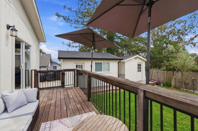 68 Mountain View Road, Corralitos, CA 95076