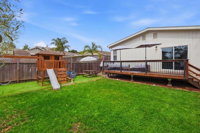 68 Mountain View Road, Corralitos, CA 95076