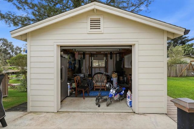 68 Mountain View Road, Corralitos, CA 95076