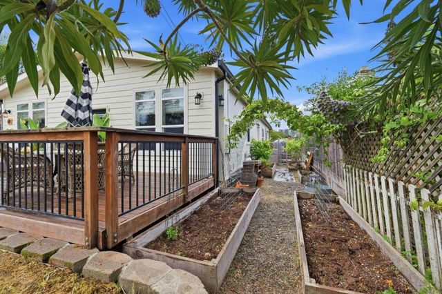 68 Mountain View Road, Corralitos, CA 95076