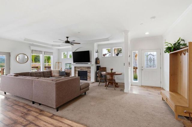 68 Mountain View Road, Corralitos, CA 95076