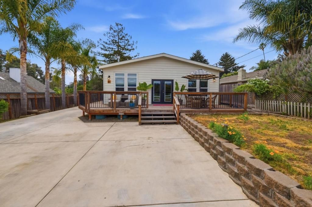 68 Mountain View Road, Corralitos, CA 95076