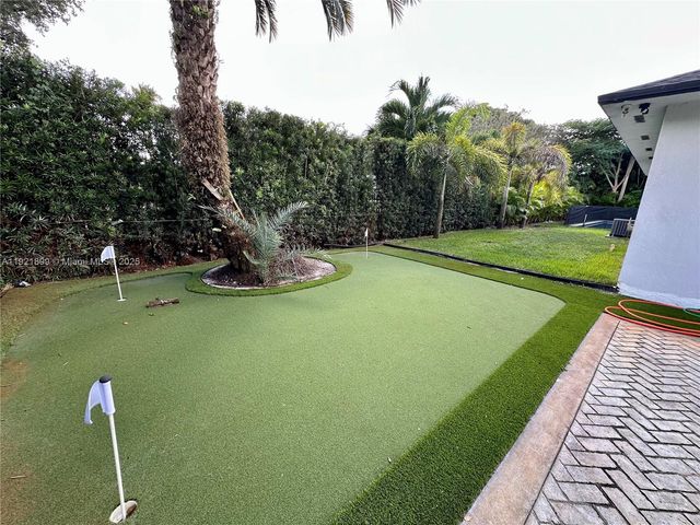 14890 NE 10th Ave 1, Miami, FL 33161