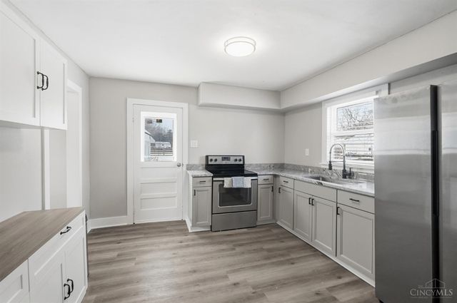 555 Spring Street, Williamsburg, OH 45176